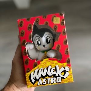 Astro boy money cat from MANEKI